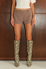 HAMPTON TAILORED SHORTS - MOCHA